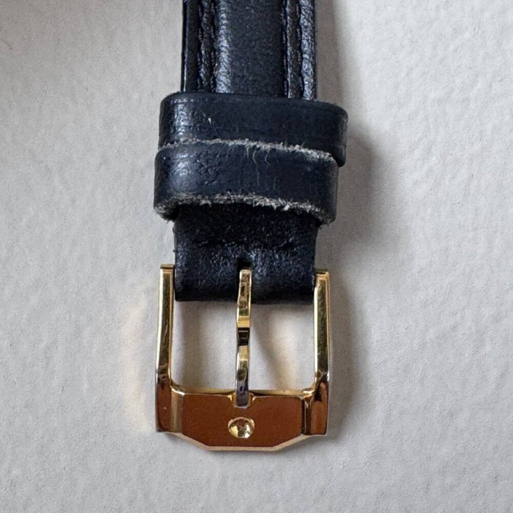 MOVADO Authentic Vintage Women’s Classic Museum Watch in Black/Gold & BRAND NEW - Picture 5 of 9